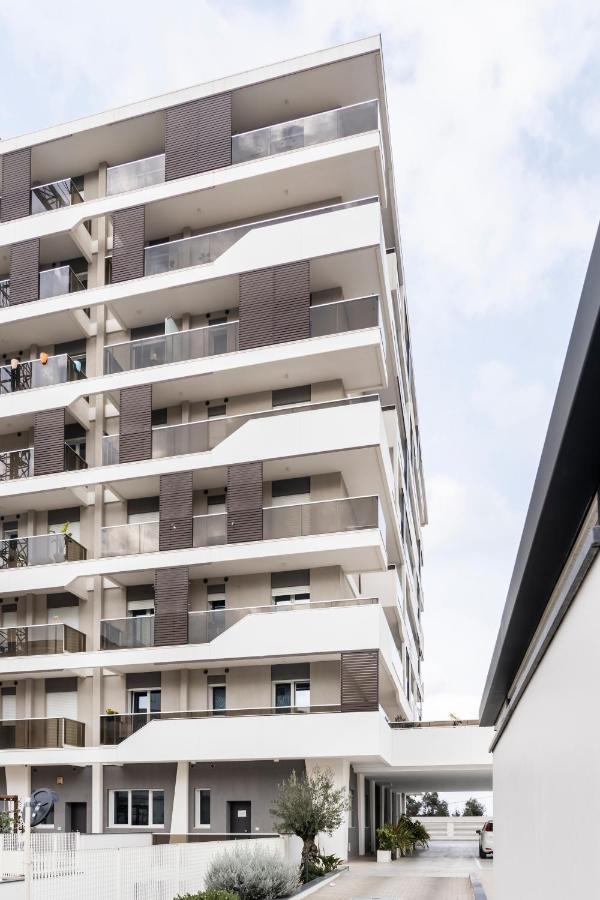 Gentile 46 Luxury Accomodation Apartman Bari Kültér fotó